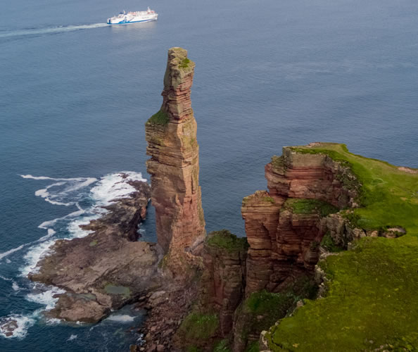 ferry to the orkney and shetland islands northlink ferries