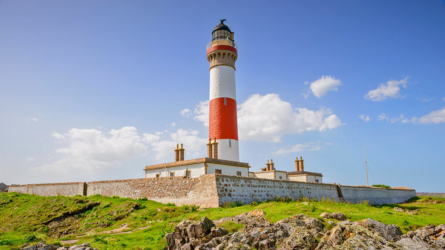 Discovering Buchan Ness Lighthouse | NorthLink Ferries