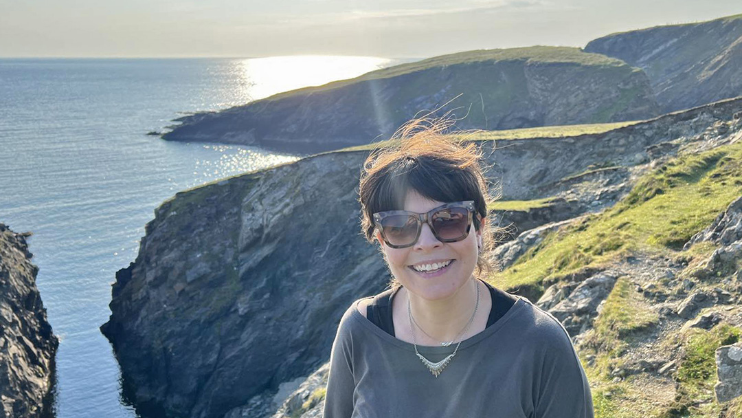 Karlin walking along the rugged coasts and cliffs of Shetland